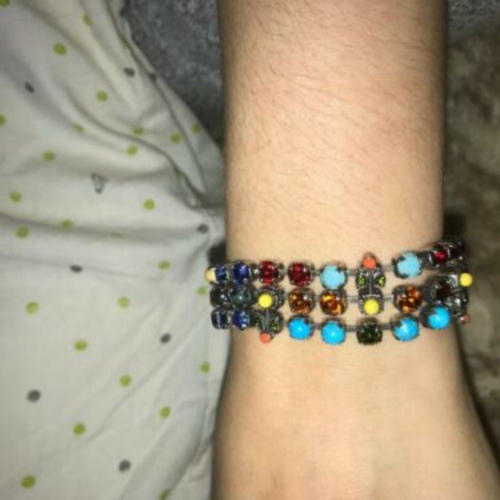 MARIANA JEWELRY SWAROVSKI CRYSTAL BRACELET  SILVER PL   NWOT